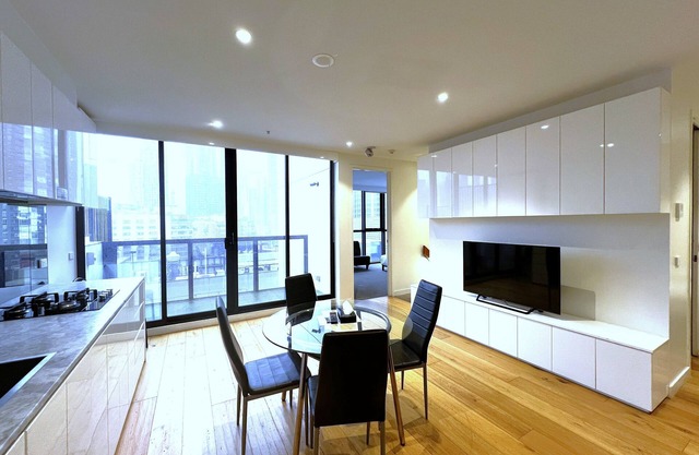 Spacious Penthouse Family Apartment in Melbourne CBD