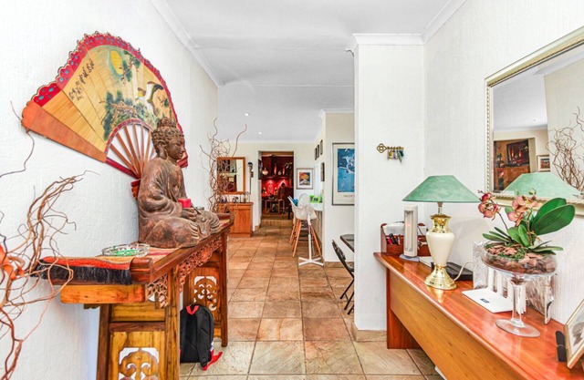 Spacious retreat in Morningside