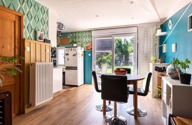 spacious room in tastefully decorated house