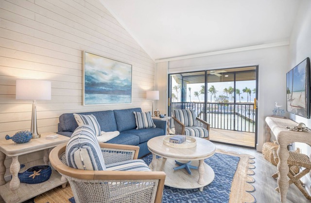 Spacious Two Bedroom Marina Villa w/Stunning Harbor Views & Private Balcony