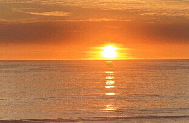 Spectacular Aptos Panoramic Ocean View Beach House!