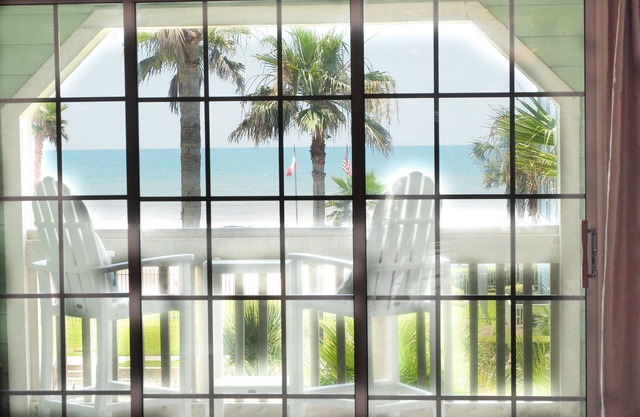 Spectacular beach view Condo at Babe's beach in resort style "The Dawn" Complex