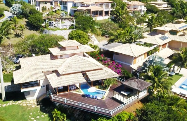 Spectacular House Of High Standard On Ferradurinha Beach