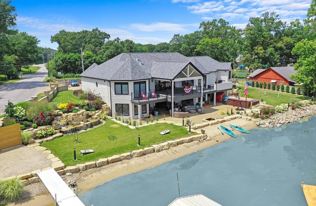 Spectacular LakeHouse near Notre Dame Culver & Golf