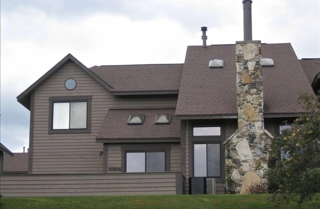 Spectacular! - Ski-in/Ski-Out Seven Springs/Sunridge Townhouse