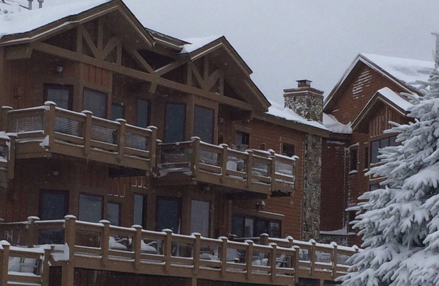 Spectacular Southwind Home! Excellent Ski In/Ski Out Access