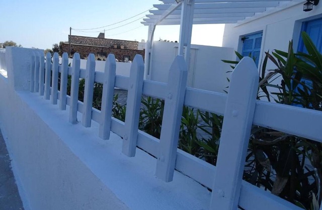 Splendid Santorini Villa | Bella Beach House | 3 Bedrooms | Private