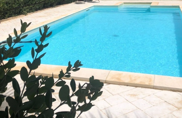 Splendid Villa with swimming pool 150 meters from the sea