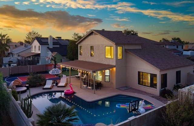 Sportscourt|Heated Pool|Gameroom|Peoria Paradise