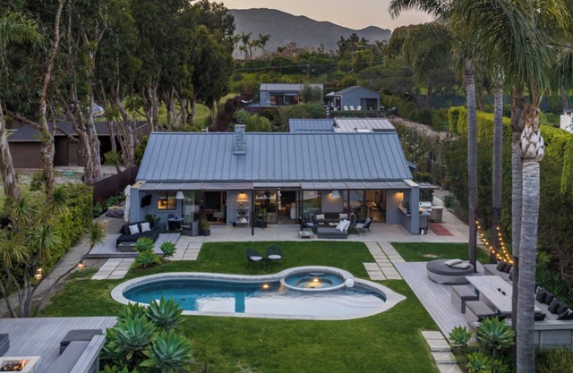 Sprawling garden compound with Pool, Spa and steps to Exclusive Private Beach