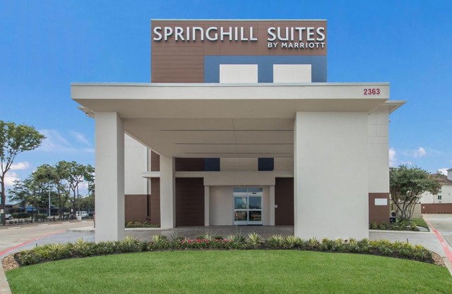 SpringHill Suites by Marriott Dallas NW Highway at Stemmons/I-35East