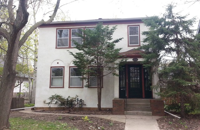 St.Anthony Park Duplex 3 Bedroom