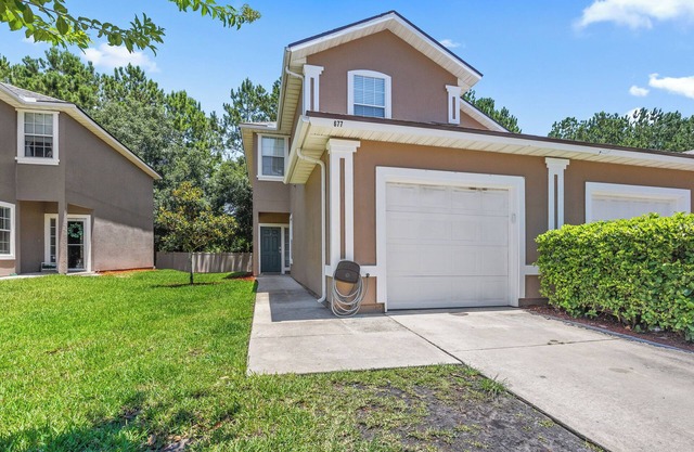 St. Johns Retreat 3 Bed/2.5 Bath/Pets Welcome