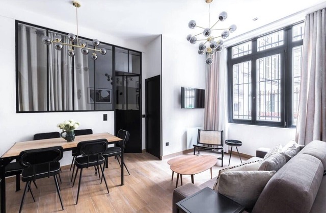St-Lazare/Pigalle Luxury & Design Apartment 2BR