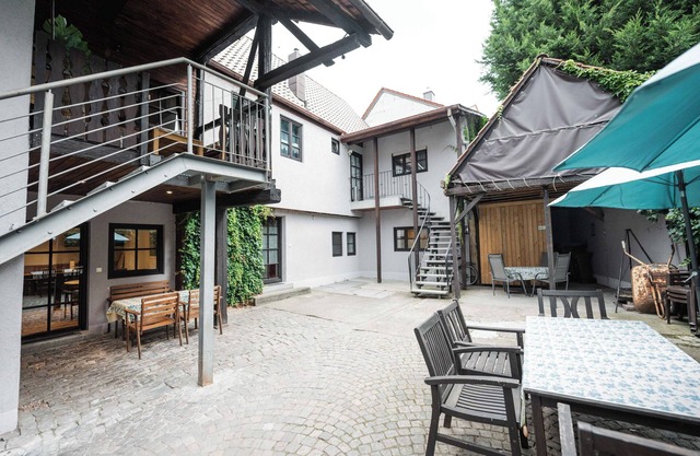 "St. Magdalena-Kloster" vacation apartment close to the center with space for 6 people