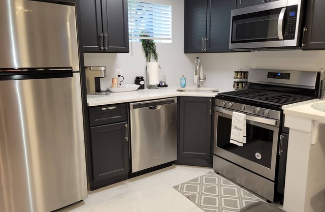 Stadium Across The Street & University Of Maryland Medical School Bocks Away!