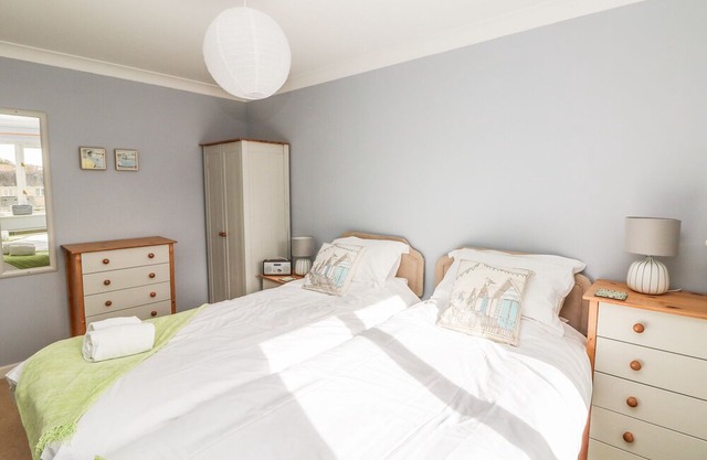 Starfish Cottage, FALMOUTH