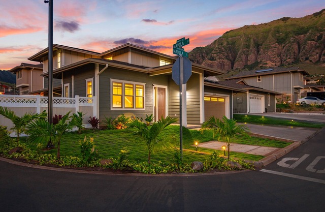 Stargazing Mountainside Cottage by Pristine Beaches