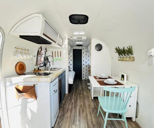 Stay in Style - Airstream & Views
