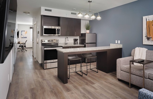 stayAPT Suites Suffolk-Chesapeake