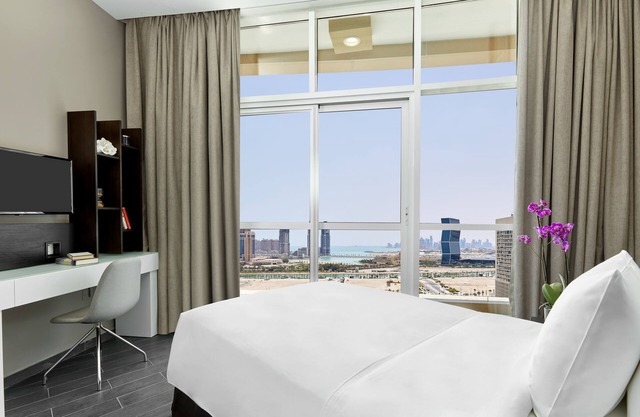 Staybridge Suites Doha Lusail by IHG