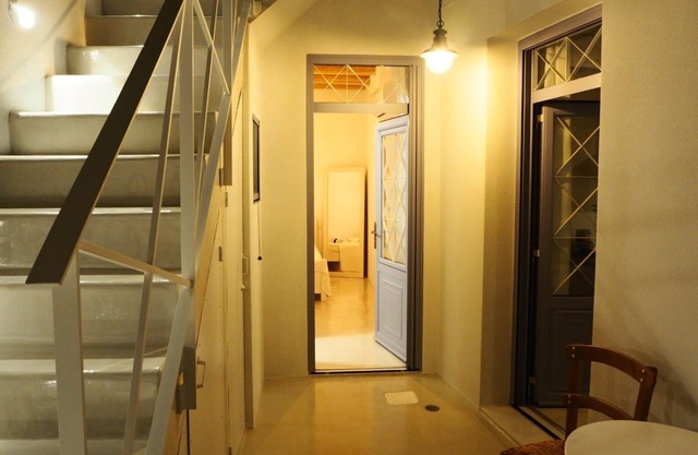 Stella's Home: Renovated Traditional Cretan House in the Center of Heraklion