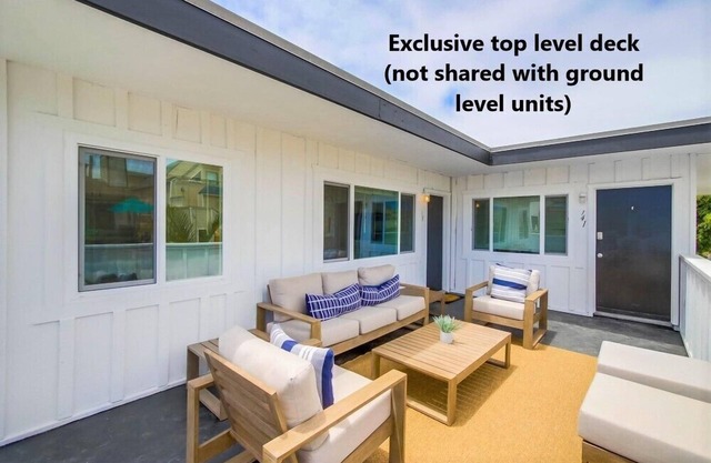 Steps to Ocean * Entire Top Floor * 3 Sun Decks