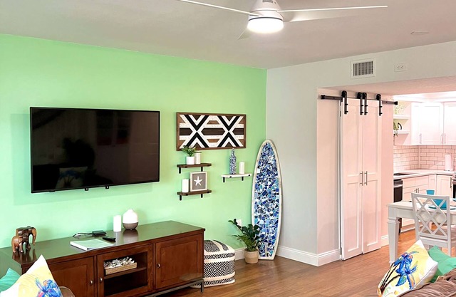 Steps to the Sand – 2BR Melbourne Beach Townhome