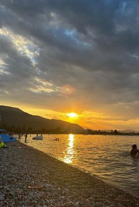 Steven Eleonas Apartments