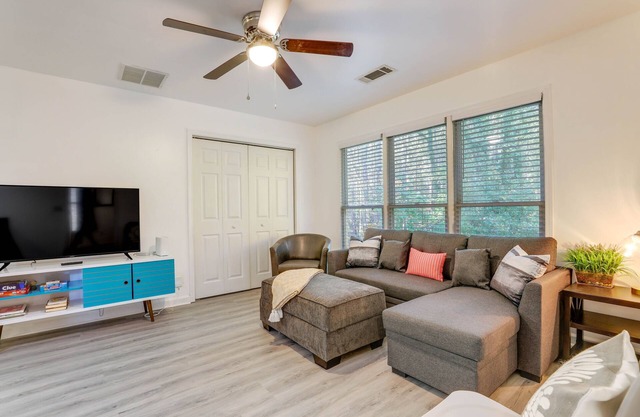 Stone Mountain Hideaway w/ Pool, Near Lake & Golf