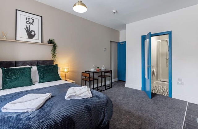 🌟Studio 1 - City Centre - Free Wifi & Smart TV🌟