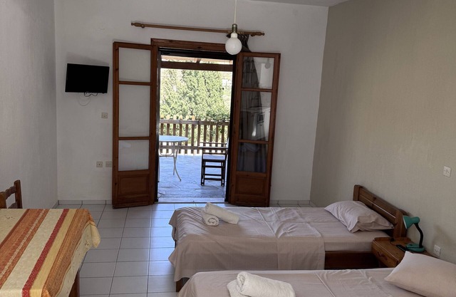 Studio Apartment '1' with Sea View, Wi-Fi and Air Conditioning