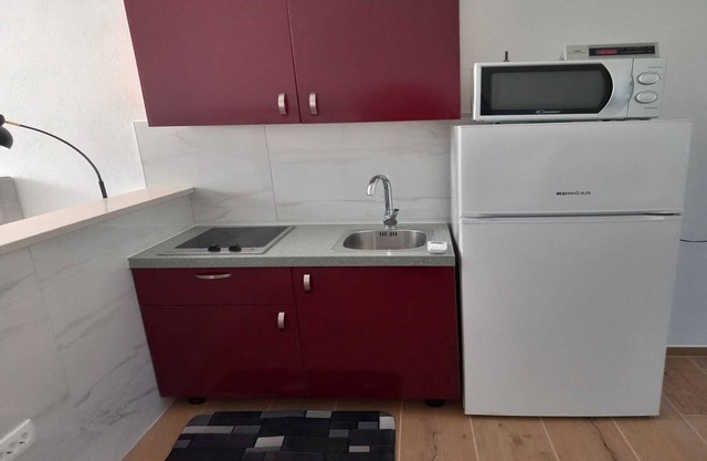 Studio Apartment with Terrace(A5) (ST)