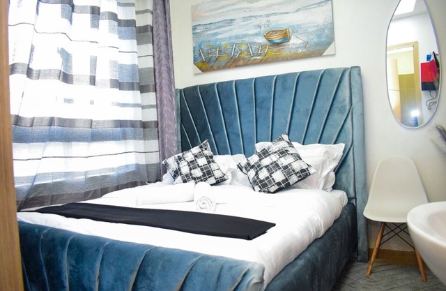 Studio apartment with AC, WiFi in welcoming Nairobi
