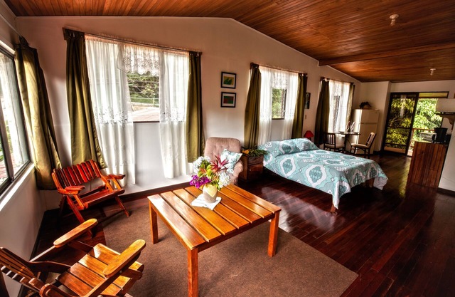 Studio/ Apt. Monteverde Cloud Forest With Private Balcony - Canopy View