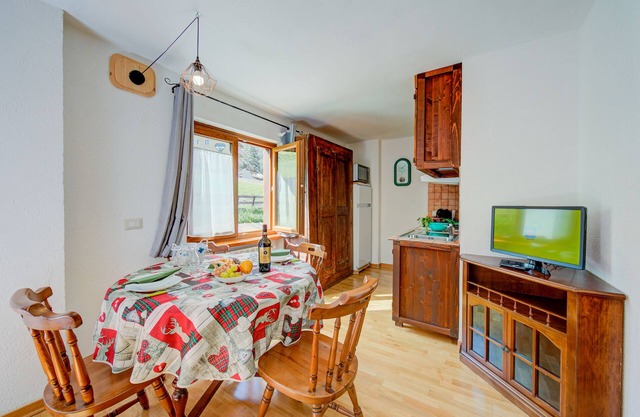 Studio Clotes Ski In - Ski Out, Sauze d'Oulx, Italy