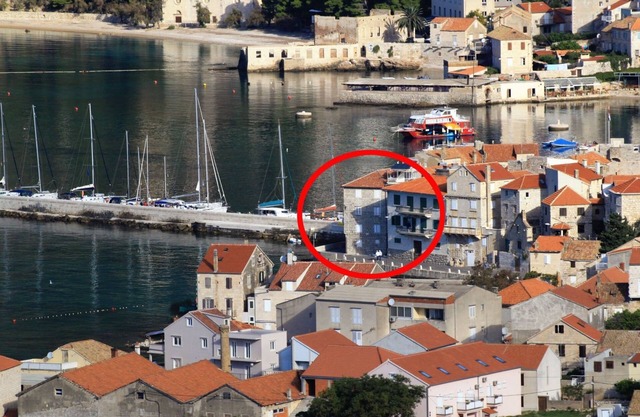 Studio flat with air-conditioning Komiža, Vis (AS-9703-b)