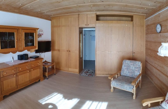 Studio in Tiefenbach with sauna and swimming pool