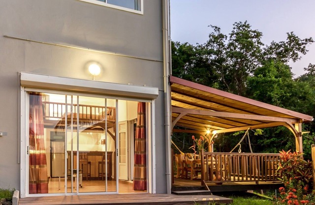 Studio-Romantic-Wet room-Sea view-RDC Avec Terrasse privée