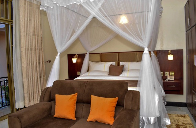 Studio - Sleeps 2 - Free Shuttle