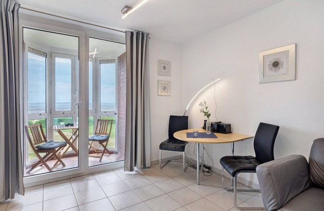 Studio 'With Great Sea View of Island' with Sea View, Private Garden and Wi-Fi