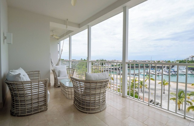 Stunning 2-bedroom apartment in Marina Village
