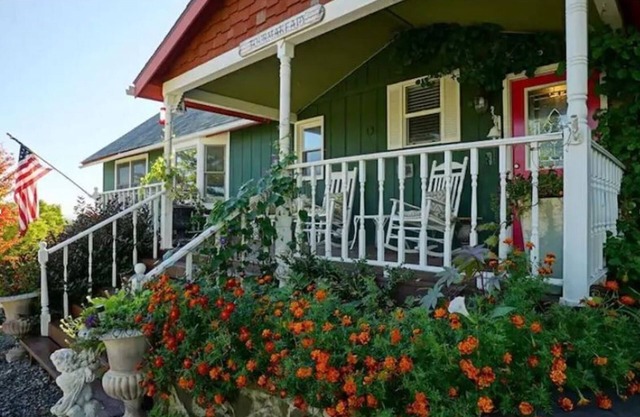 Stunning 3-Bedroom Home in Catkills Near Windham