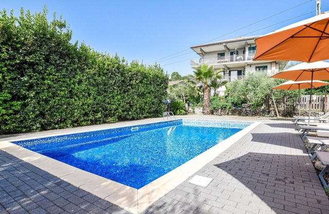 Stunning apartment in Santa Venerina