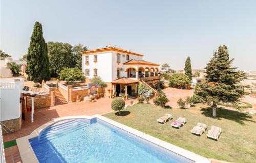 Stunning Home In Aguilar De La Frontera