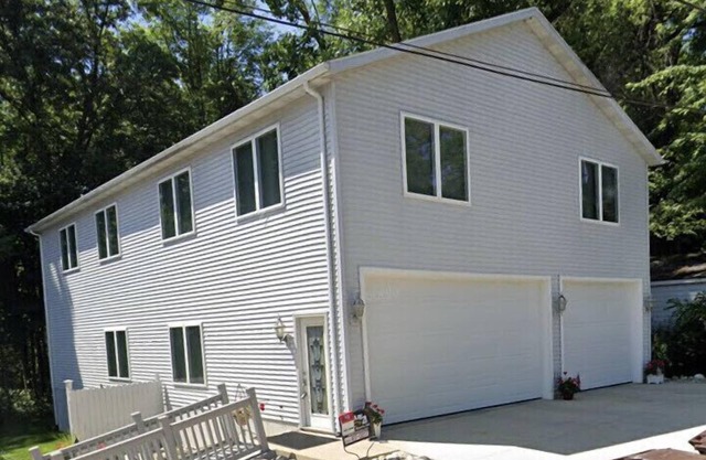 Stunning home with huge game room plenty of space for relaxing and fun.Sleeps 14