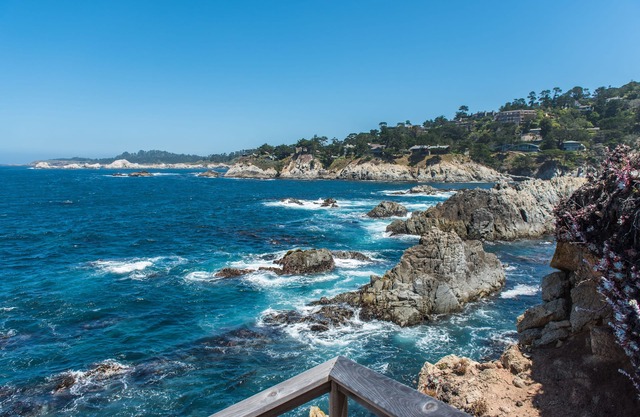 Stunning Ocean Villa with Pool Near Pebble Beach, Carmel, Big Sur - Sleeps 18