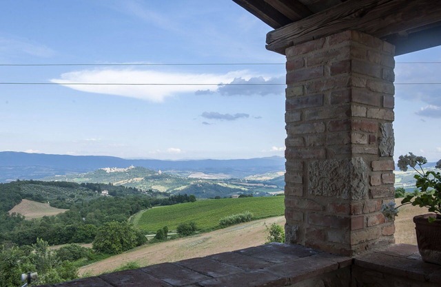Stunning private villa for 8 guests with WIFI, private pool, TV and panoramic view