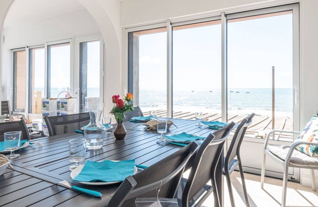 Stunning private villa for 8 people with WIFI, TV and terrace