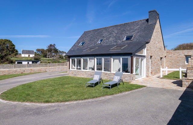 Stunning private villa for 8 people with WIFI, TV, terrace and pets allowed